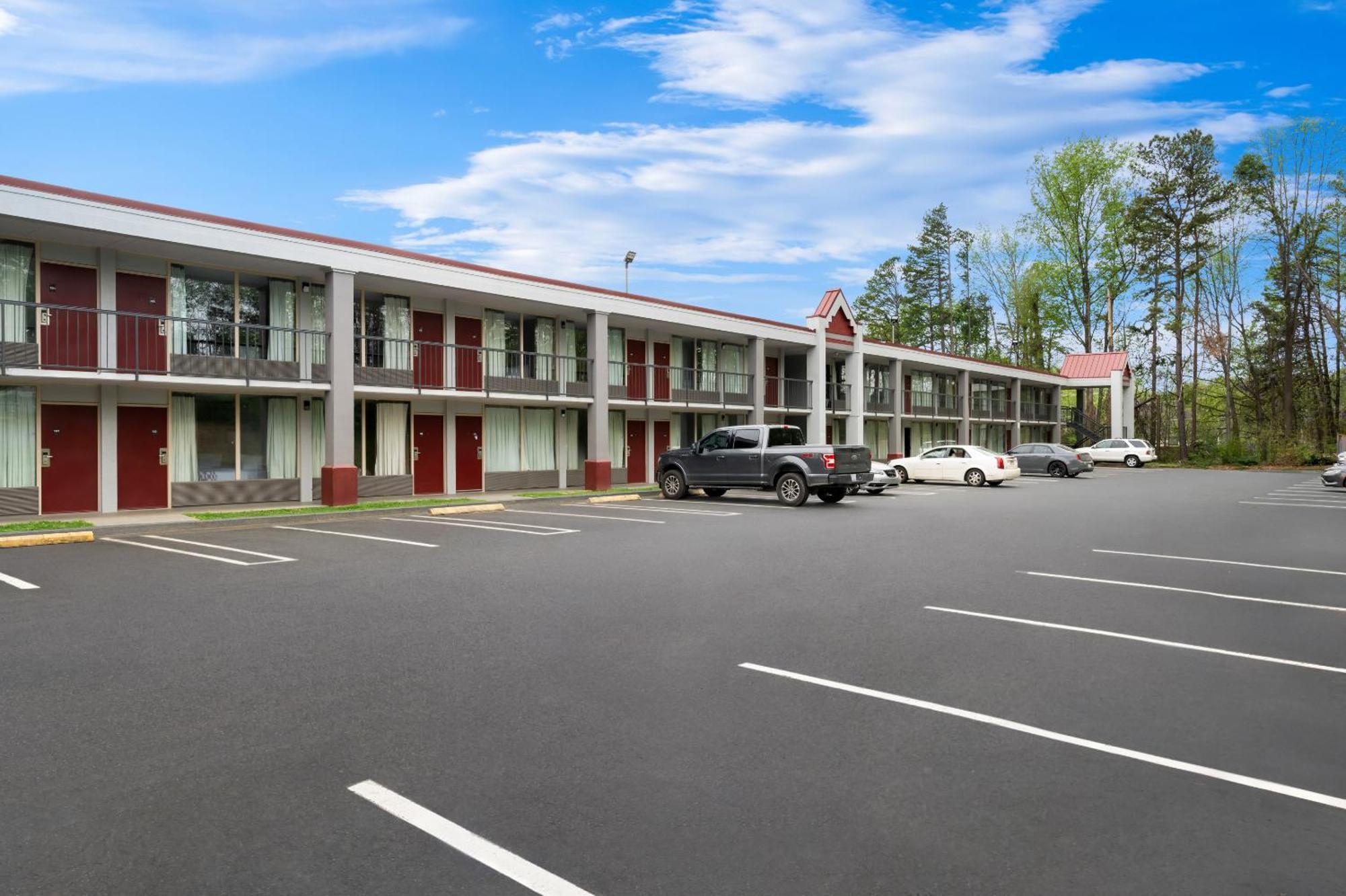 Red Roof Inn Charlotte - Airport Eksteriør billede